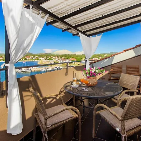 Nikolina Seaview Sibenik