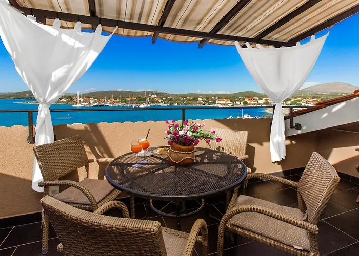 Nikolina Seaview Sibenik