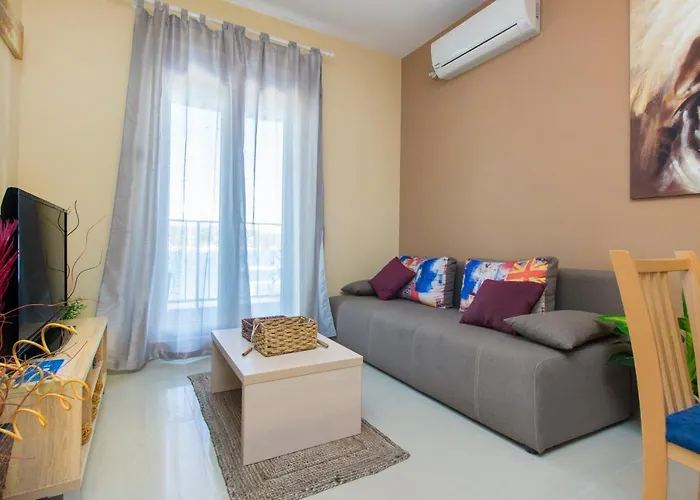 Apartment Nikolina Seaview *