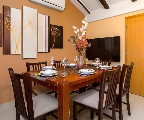 Nikolina Seaview Apartment