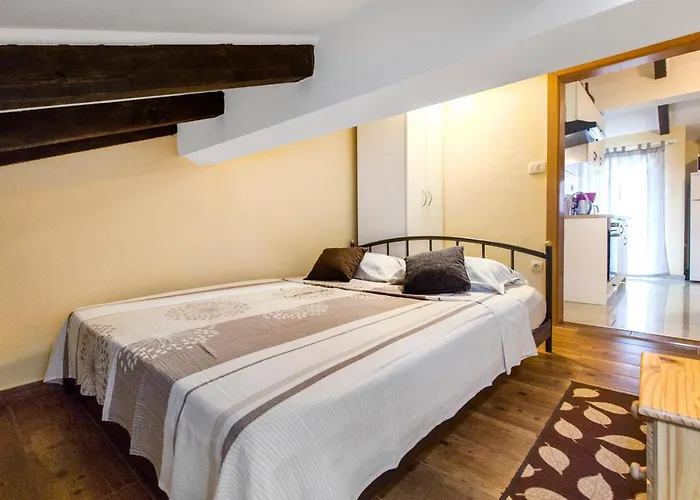 Apartment Nikolina Seaview *