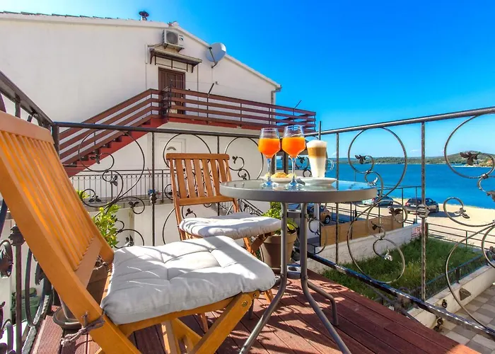 Nikolina Seaview Διαμέρισμα *