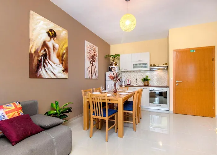 Nikolina Seaview * Sibenik