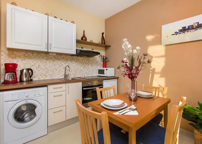 Nikolina Seaview Apartment Sibenik