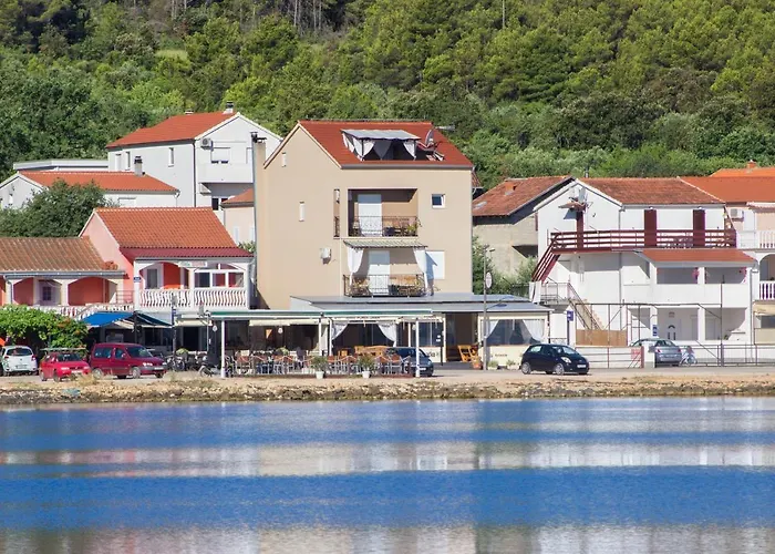 Διαμέρισμα Nikolina Seaview